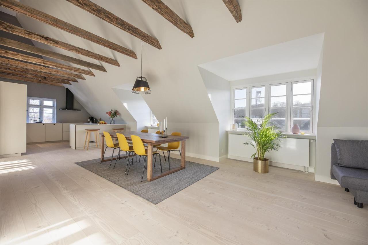 Aday - Modern Living - Balcony Room Aalborg Exterior foto